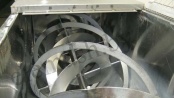 Mezclador horizontal de tornillo SGSH